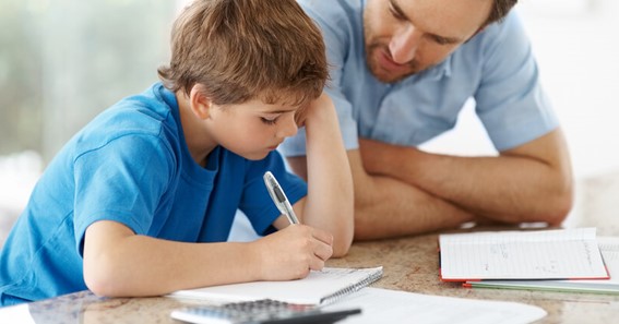 Consejos para que tus hijos hagan los deberes solos